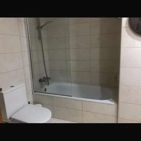 Luxury House بيت ضيافة 3*